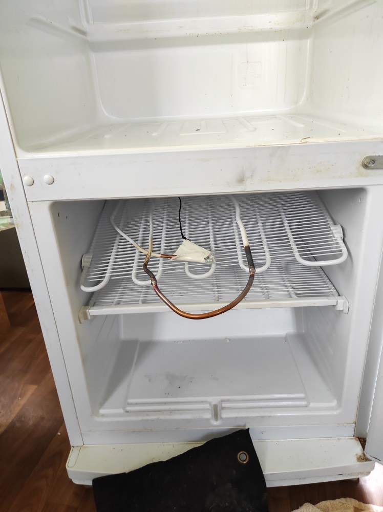 Установка проходного испарителя на холодильник Атлант